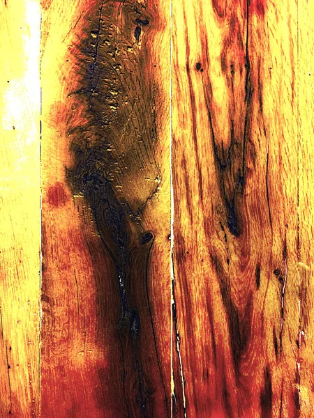 Kabuk ahşap doku parçası. arka plan eski panelleri. Grunge retro vintage ahşap yüzey, dikey çizgiler, sarı turuncu kırmızı Gri Siyah tonlu ateş