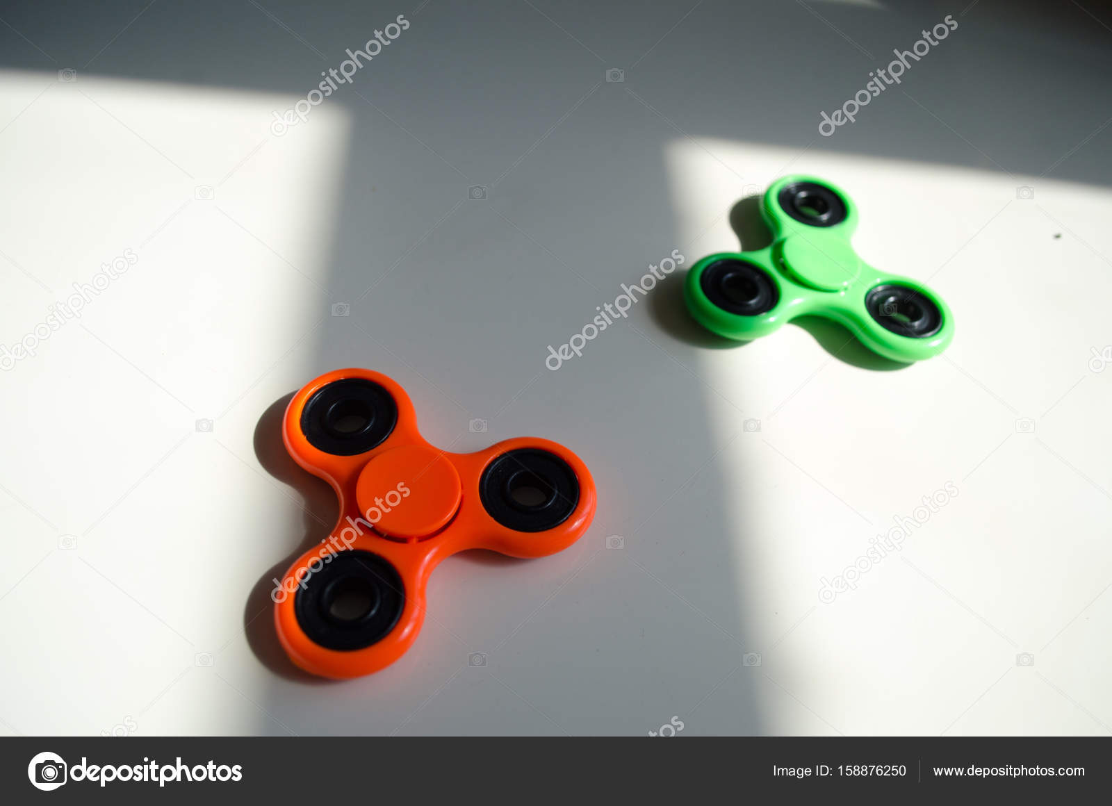 table spinner toy
