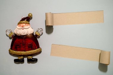 Güzel kutlama Noel arka plan. Yılbaşı tatil. Noel tatili. Kağıt arka plan üzerinde güzel Noel süsleri. Metniniz için boş alanı. Tonda