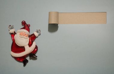 Güzel kutlama Noel arka plan. Yılbaşı tatil. Noel tatili. Kağıt arka plan üzerinde güzel Noel süsleri. Metniniz için boş alanı. Tonda