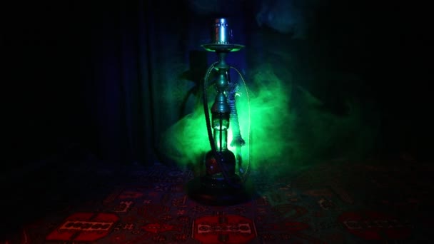 Waterpijp Hete Kolen Shisha Bowl Maken Van Wolken Stoom Arabische — Stockvideo