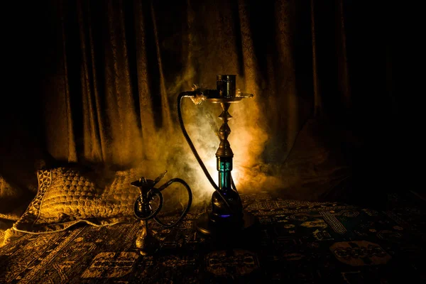 Charbons Chauds Narguilé Sur Bol Shisha Faisant Des Nuages Vapeur — Photo