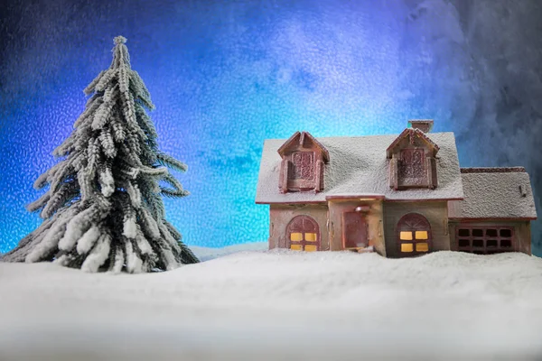 传统的假日归因于雪. 创意艺术装饰。 空白处，空白处 — 图库照片