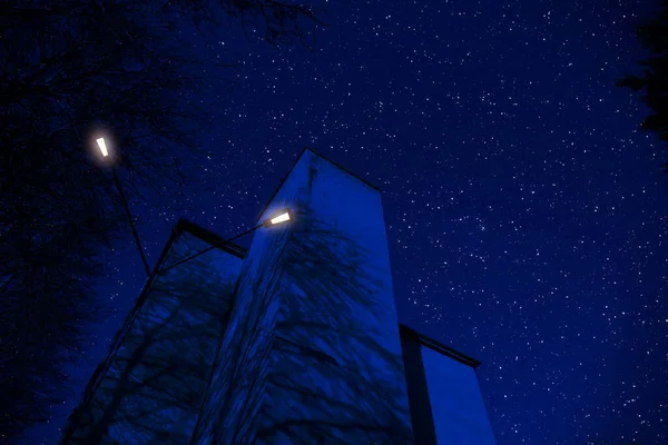 Beau Paysage Construction Forêt Nuit Avec Lune Étoiles Effrayante Maison — Photo