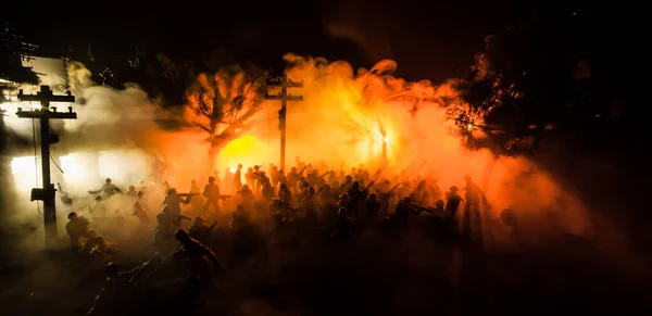 Έννοια Πολέμου Στρατιωτικές Σιλουέτες Καταπολέμηση Σκηνή Στο Φόντο Ομίχλη Του — Φωτογραφία Αρχείου