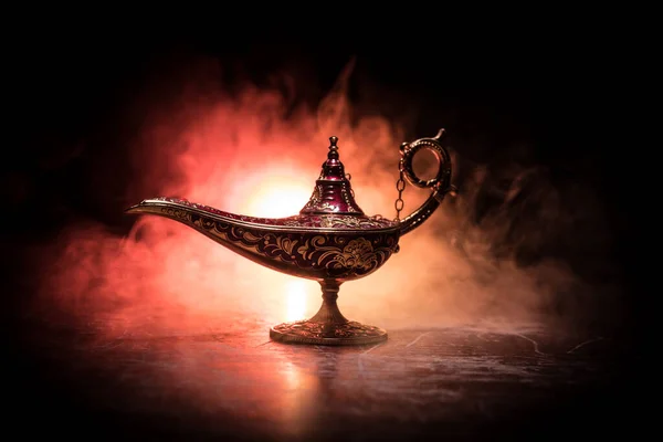 Antique Aladdin Arabskie Noce Dżin Stylu Lampa Olejna Miękkim Białym — Zdjęcie stockowe