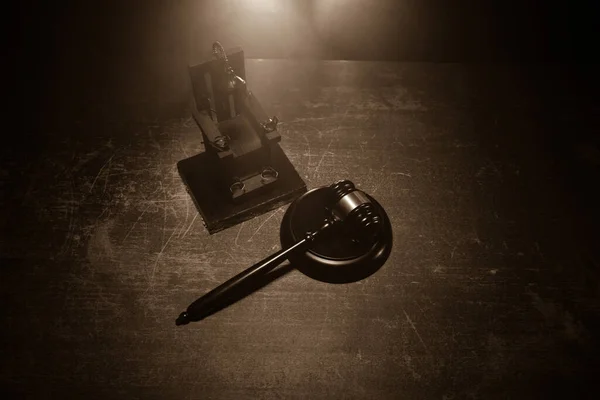 Death Penalty Electric Chair Miniature Dark Creative Artwork Decoration Image — 스톡 사진