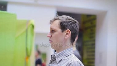 Dans öğretmeni ders