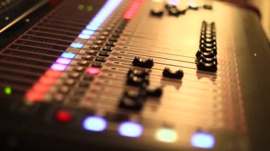 konserde karıştırma Resepsiyon