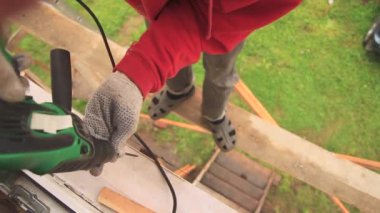 işçi vida katlanmış