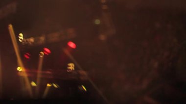 konser defocusing üzerinde spotlight