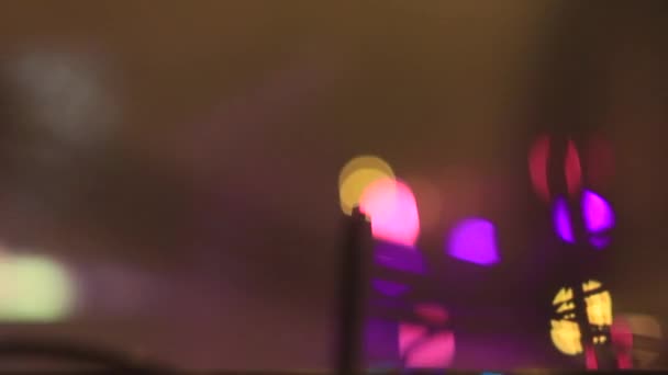 Reflektor na koncert rozostření — Stock video