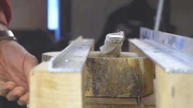 Vidalar matkap döner