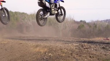 Novokuzneck, Rusya - 21.04.2018: motocross yarışmalar