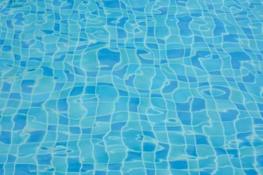 Yüzme havuzunun su desen