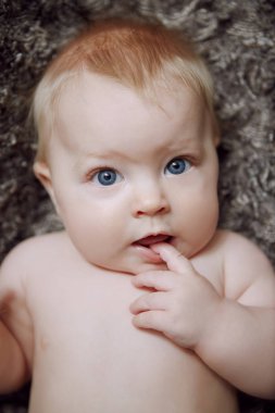 Güzel şirin bebek