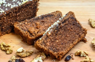 Tatlı çikolatalı kek kakao ve lezzetleri ile.