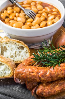 Salça soslu Fırında fasulye