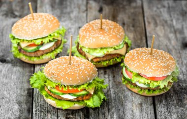 Sığır eti ve sebze, Barbekü et sandviçle topuz ile Amerikan hamburger