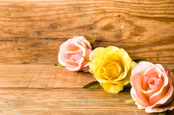 Roses fond, carte de jour des femmes avec des fleurs aussi fête des mères — Photo