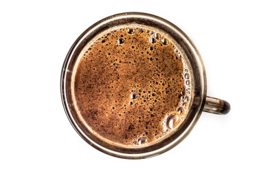 Siyah kahve beyaz zemin üzerine ek yükü izole