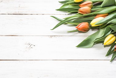 Lale, kadınlar günü için-arka plan bahar buket 8 Mart ya da anneler günü için kartı