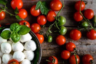 Domates ve mozzarella caprese salatası, İtalyan gıda kavramı için