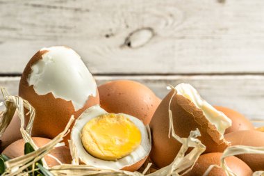 Makro Paskalya yumurta ahşap arka plan üzerinde.