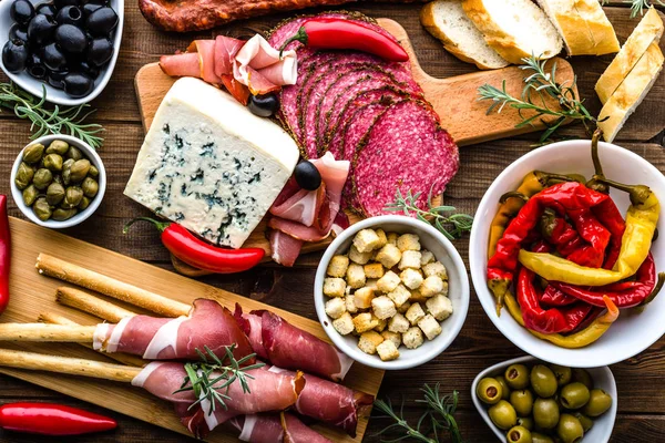 Geleneksel İspanyolca tapas tablo, Gıda seçimi, soğuk et, s