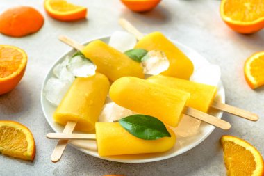 Meyve dondurmayı ile portakal suyu yaz dondurma Stick yenileniyor, dondurulmuş