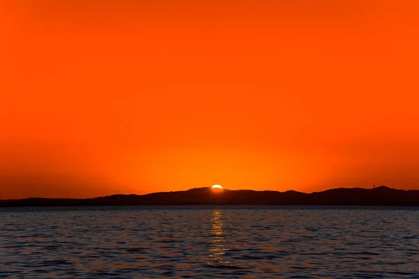 Beau Ciel Orange Avec Coucher Soleil Sur Mer Paysage Plage — Photo