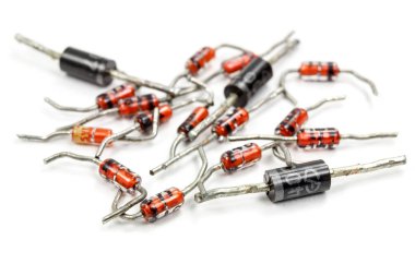 Kullanılan zener diyot beyaz bir arka plan ayarla