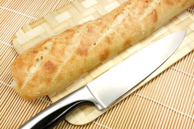 Bir tablo üzerinde Fransız baget