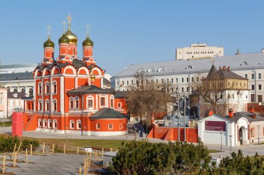 Moskova, Rusya - 15 Nisan 2018: Tanrı aşkına, Moskova eski Znamensky Manastırı 