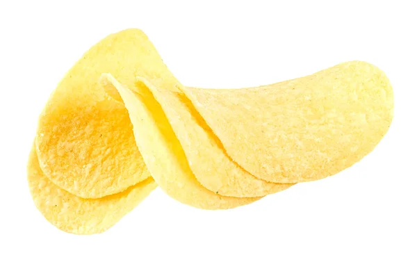 Gelbe Scheiben Kartoffelchips mit saurer Sahne und Zwiebeln isoliert auf weißem Hintergrund Nahaufnahme — Stockfoto