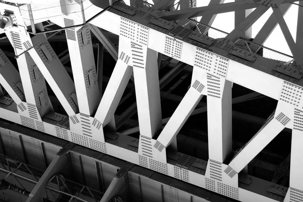 metal köprü destek