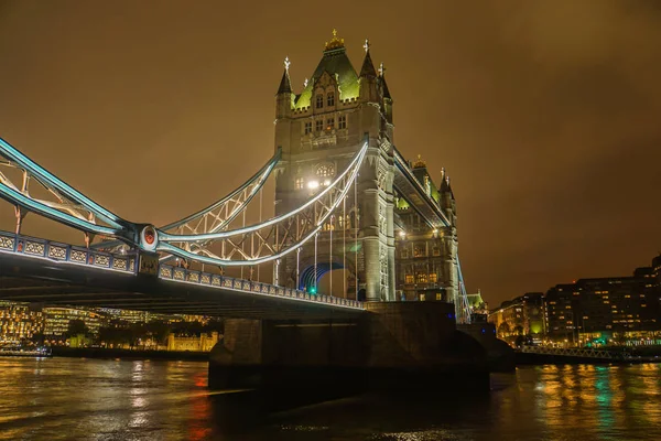Londra Ngiltere Kasım 2017 Güzel Parlak Tower Bridge Geceleri — Stok fotoğraf