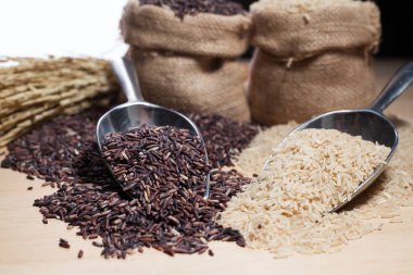 Kompleks karbonhidrat, kahverengi pirinç ve Riceberry