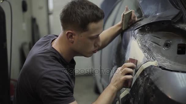 Reparação do corpo auto — Vídeo de Stock