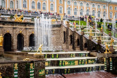 Peterhof. Saint Petersburg 21.08.2017. Çeşmeler.