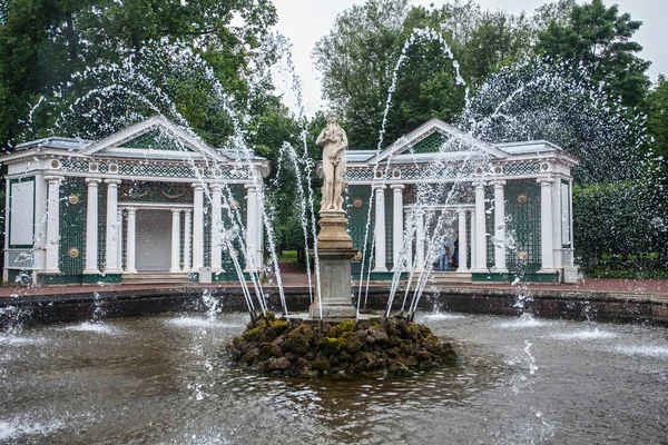 Peterhof Heiliger Petersburg 2017 Brunnen — Stockfoto