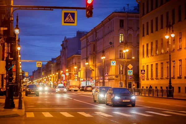 Rusia San Petersburgo 2017 Ciudad Nocturna Las Luces Ciudad Buenas — Foto de Stock