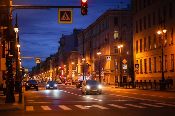 Rusia San Petersburgo 2017 Ciudad Nocturna Las Luces Ciudad Buenas — Foto de Stock