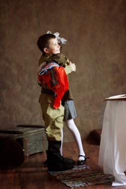 Üniformalı çocuklar, Anavatan 'ın koruyucuları. Askeri tema. Askeri üniforma..