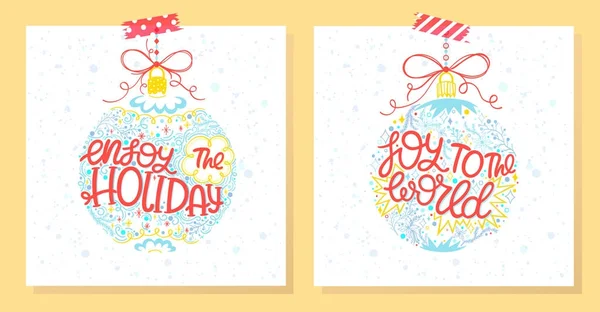 圣诞节和新年的排版 手绘的字与雪花 火花和花卉元素安排在一个圣诞球 四季贺卡完美的打印 请柬和更多 矢量插图 — 图库矢量图片