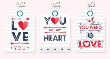 Yaratıcı Sevgililer günü kart dizisini. Kalpler, oklar ve zig zag arka planlar ile çizilmiş yazı ver. Mevsim tebrik kartları, el ilanı, afiş, davetiye, özel indirim ve daha fazla baskı için mükemmel.