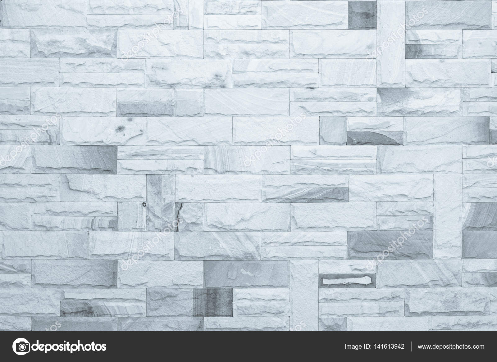 黒と白のレンガの壁のテクスチャ背景 抽象的な風化テクスチャ古い漆喰ライトグレーを染色し 農村の部屋 石積み技術色の水平アーキテクチャの壁紙の汚いさびたブロック塗料白レンガ壁背景を高齢者 ストック写真 C Phokin2516 Gmail Com