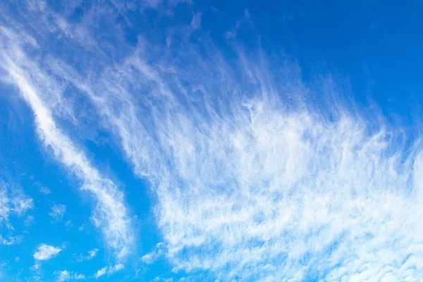 Natural blue sky with cloud closeup or background. — Stock Photo, Image