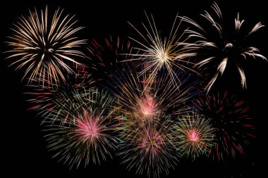 Havai fişek kutlama yeni yıl ve kopya alanı - soyut tatil arka plan geceleri.