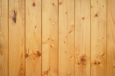 Dekorasyon için eski ahşap kalas kahverengi doku. Ahşap duvar, antika çatlayan mobilyalar yıpranmış beyaz, eski, soyulmuş duvar kağıtları. Çizgi film ya da ahşap meşe ağacının dikişsiz doğası..